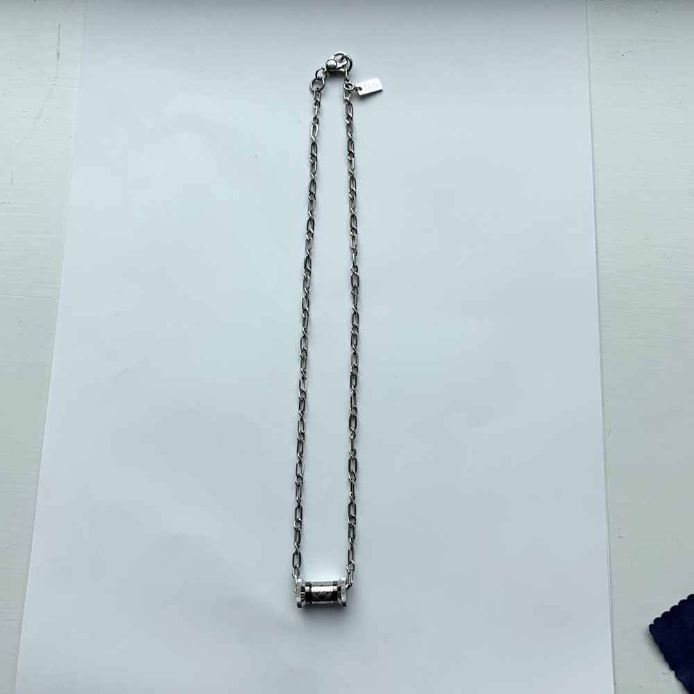 D&G Chain Necklace with D&G Logo Bijou - Picture 4 of 10